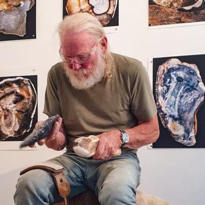 John Lord flintknapping